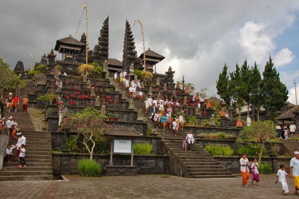 храм Бесаких на Бали